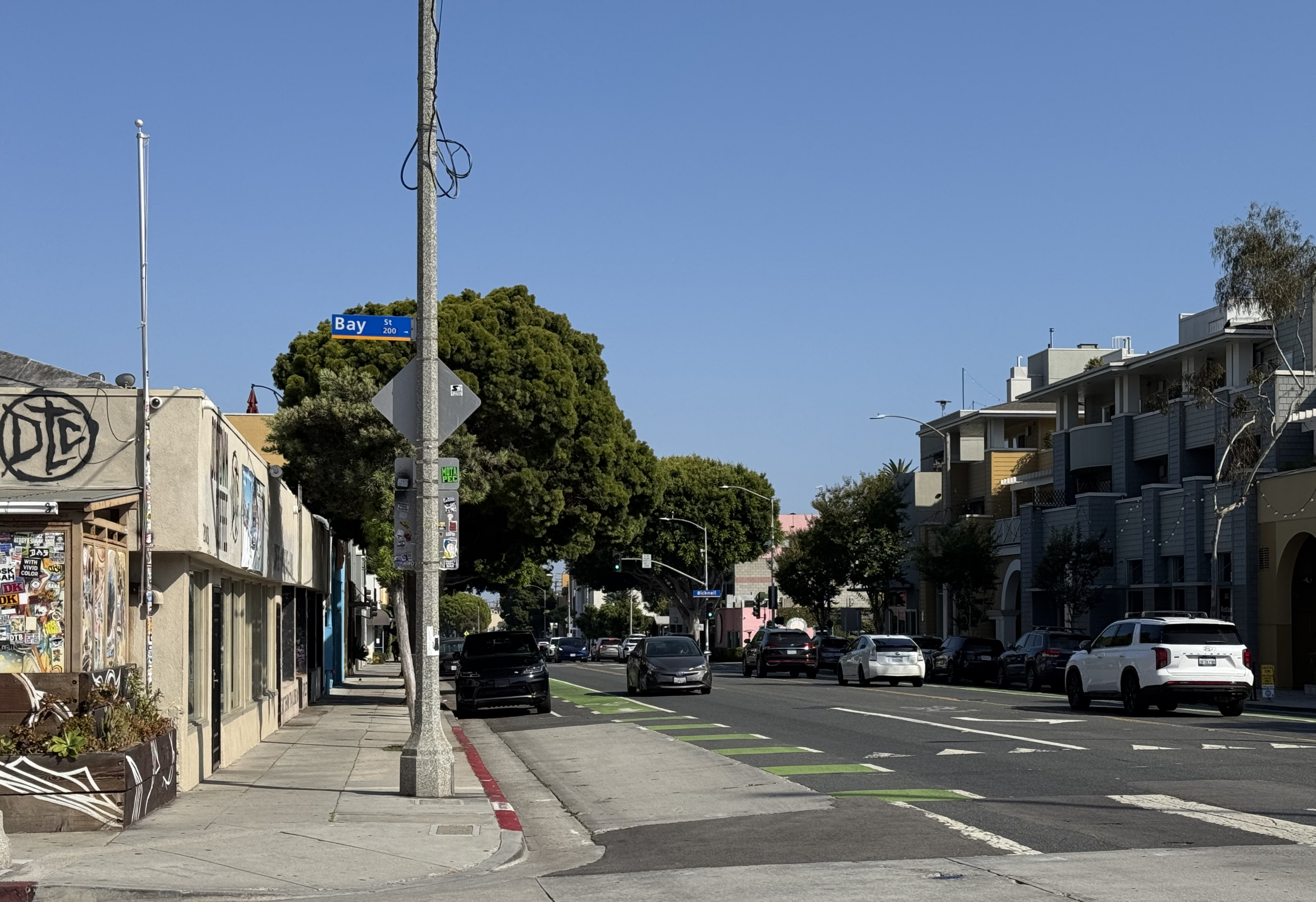 Main St looking south